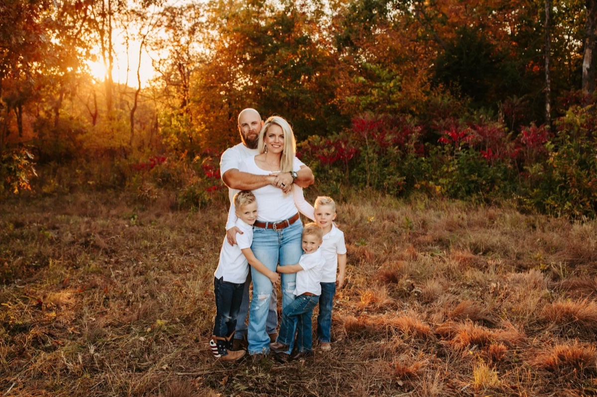 What to Wear for Fall Family Photos in Portland