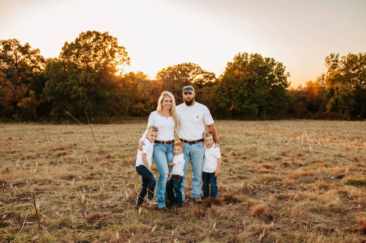 Golden Hour Family Session at Mt. Hood: The Thompson Family at Trillium Lake